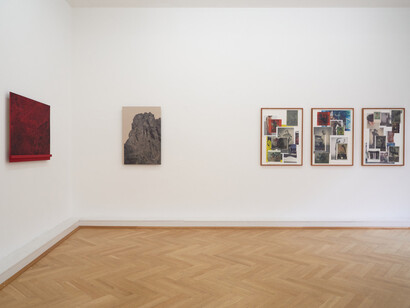 Various artists, Archives and orbits, exhibition view. Courtesy of Bernhard Knaus Fine Art