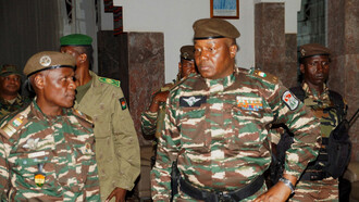 Abdourahamane Tchiani es un general de brigada del ejército nigerino​ y jefe de Estado de su país