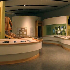 First peoples hall, exhibition view. Courtesy of Canadian Museum of History