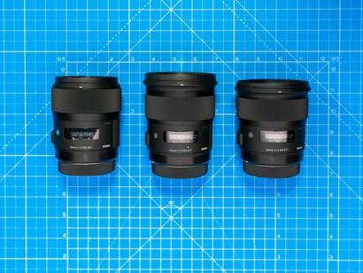 Lentes de câmeras fotográficas. A fotografia é uma forma de arte que permite aos fotógrafos expressar sua visão de mundo e suas emoções de maneira única. Cada imagem é uma obra de arte que pode evocar diferentes sentimentos e interpretações

