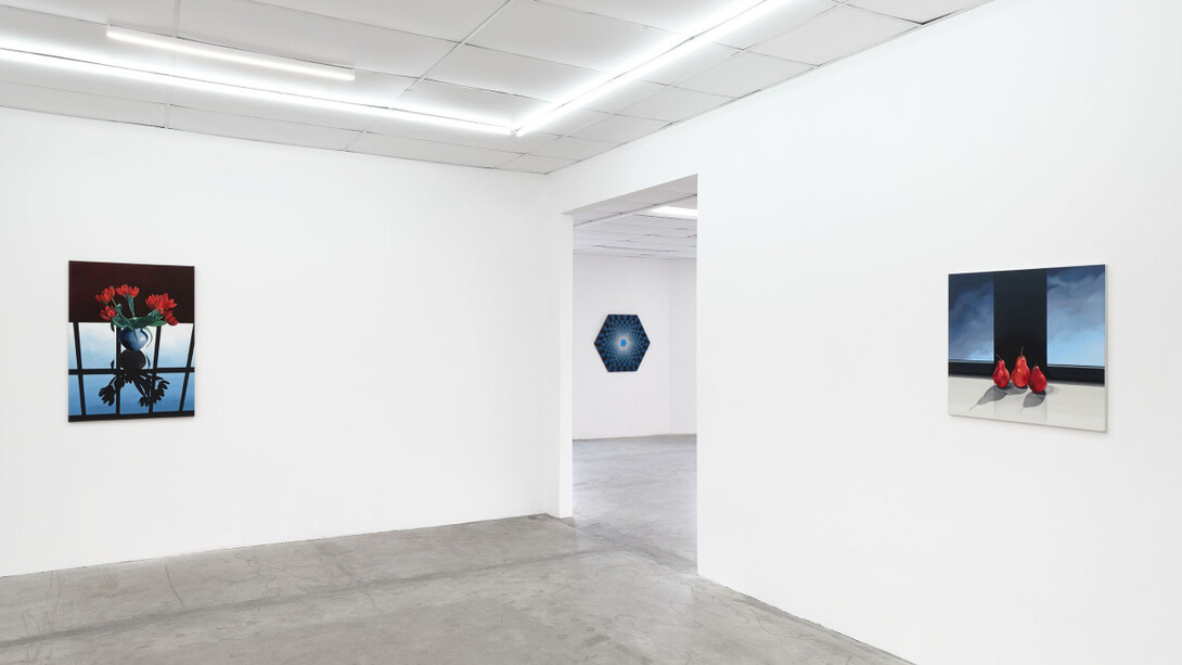 Marina Stern, Luminary, exhibition view. Courtesy of Bel Ami