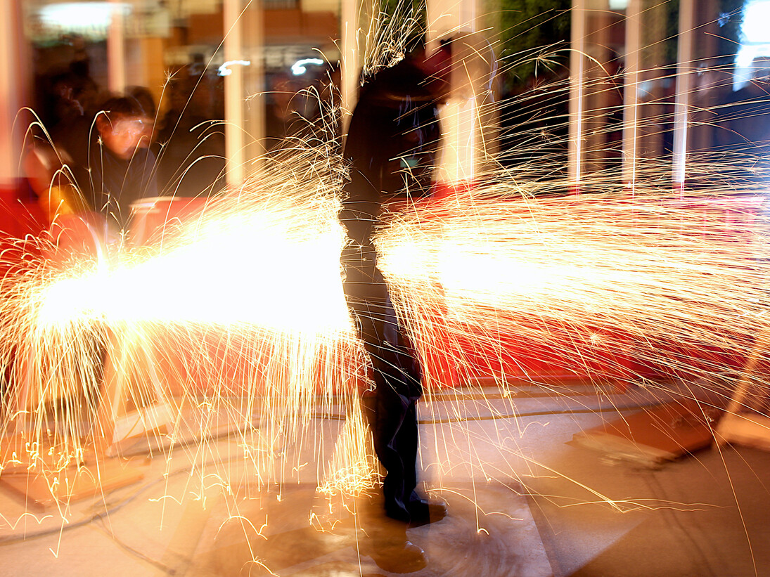 Enrique Jezik, Circulos Concentricos, 2013, Perfomance. Photo Daniel Castillo Reynoso