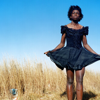 Zanele Muholi, Miss D’vine II, 2007, Lambda print, 86.5 x 86.5 c, copyright the artist, courtesy The Heong Gallery