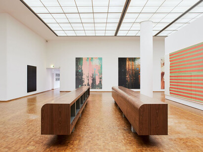 Wade Guyton, Zwei Dekaden. MCMXCIX–MMXIX. Courtesy of Museum Ludwig