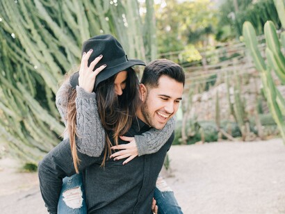 Casal feliz juntos