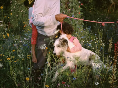 Siân Davey, The garden. Courtesy of The Photographers' Gallery