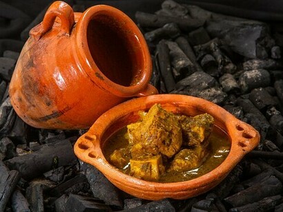 Tangia (tanjia) is a typical dish most popular among the inhabitants of Marrakech