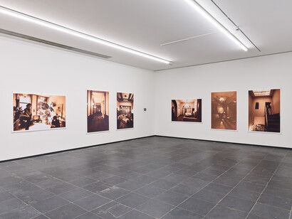 Chambres d’Amis turns 40, exhibition view. Courtesy of S.M.A.K.