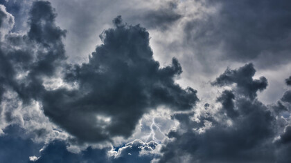 Toca a duelo la besana