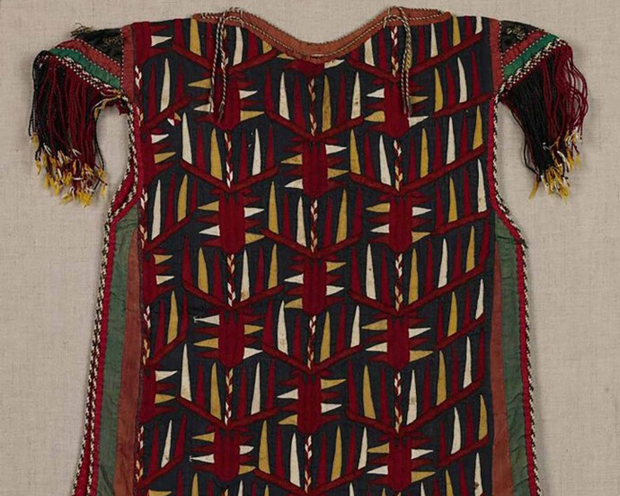 Beyond the Surface. Courtesy of De Young Museum