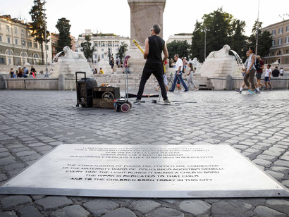 Alberto Garutti. Courtesy of Maxxi