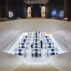 Elmgreen & Dragset, Stillleben mit gemüse, ausstellungsansicht. Mit freundlicher genehmigung des Städel Museums