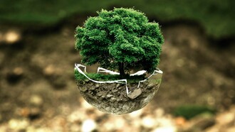La Terra è al centro di tutto il sistema 