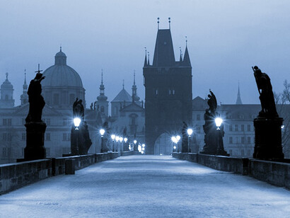 Die Karlsbrücke im Winter