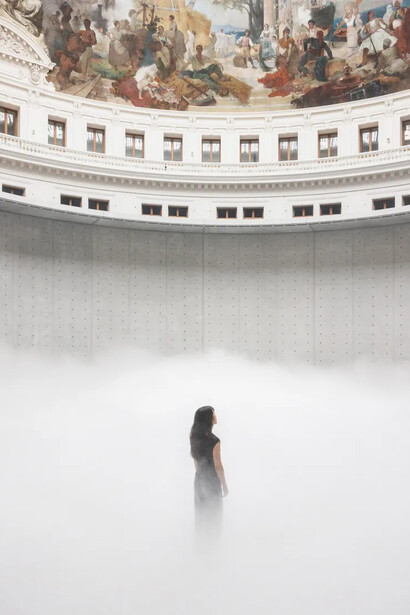 Fujiko Nakaya, exhibition view. Courtesy of Bourse de Commerce