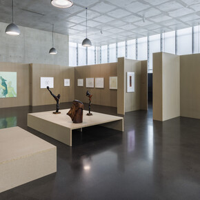 Michael Armitage, Maria Lassnig, Chelenge Van Rampelberg, exhibition view. Courtesy of Kunsthaus Bregenz