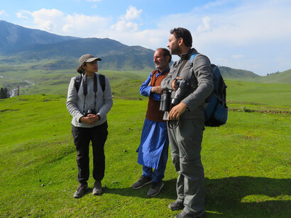Shaikh Ghulam Rasool and Nawal Ali Watali of SRDE, Tosamaidan @ Shrishtee Bajpai