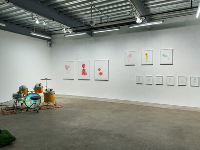 The Internet Archive’s 2018 Artist In Residence Exhibition. Courtesy of Ever Gold 