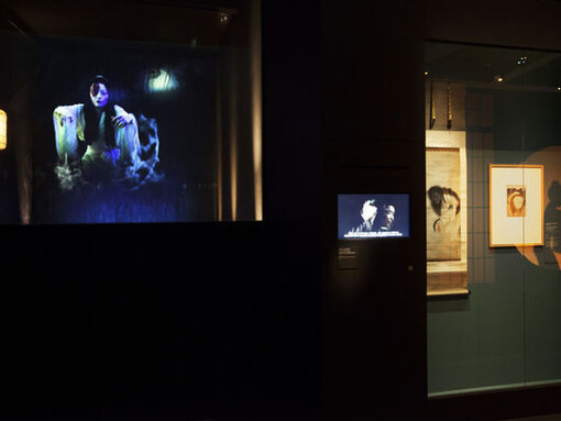 Vue de l'exposition "Enfers et fantômes d'Asie" © musée du quai Branly - Jacques Chirac, photo Gautier Deblonde
