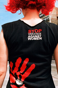 Stop Violence  © Susan Barnett image Courtesy of FIX Photo Festival - www.lauraannnoble.com/fixphoto - Festival dates: May 12-22 2017 