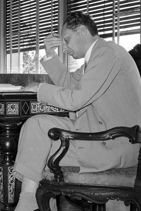 Il suo lavoro ha avuto un impatto duraturo sulla fisica moderna, influenzando esperimenti e teorie che hanno portato a importanti sviluppi nella comprensione dei neutrini  