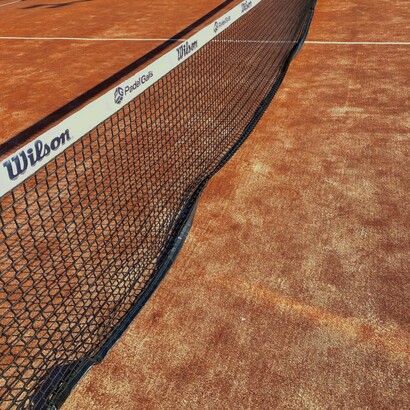 Les États-Unis se distinguent dans la formation de champions de tennis grâce à un réseau sophistiqué de clubs et d'académies