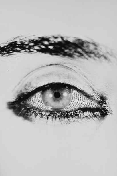 Shirin Neshat, Offered Eyes, 1993 © Shirin Neshat/Courtesy the artist and Gladstone Gallery, New York and Brussels