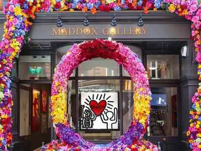 One Love, Exhibition view. Courtesy of Maddox Gallery