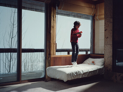 Philip-Lorca diCorcia, Genesis, 2015, Inkjet print, 40 x 60 inches (101.6 x 152.4 cm). Courtesy the artist and David Zwirner, New York/London