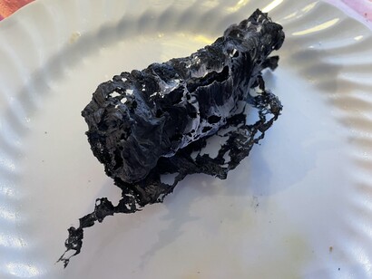 Vestimenti per arance bruciati. Cecimovich addormentato