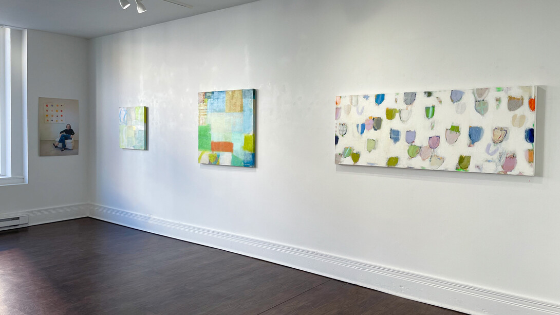 Ellen Hermanos, Flowers shall grow, exhibition view. Courtesy of the Estate of Ellen Hermanos and Susan Eley Fine Art