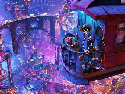 Cena do filme "Viva - a vida é uma festa". Um detalhe que me chamou a atenção é a tecnologia usada no mundo dos mortos. Os personagens usavam realmente aparelhos considerados “mortos” em nosso tempo, como *walkie-talkie*, computadores mais antigos e, até mesmo com alguns defeitos. Ou seja, nesse mundo tudo é morto, até os aparelhos