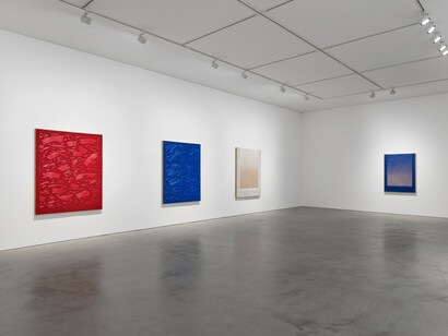 Ha Chong-Hyun, exhibition view. Courtesy of Kukje Gallery