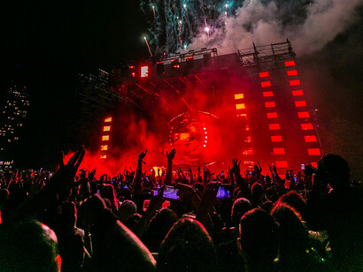 BTS e a Música com Propósito: Descubra como as letras e mensagens do BTS transcendem fronteiras, abordando questões sociais e emocionais profundas. Conheça o impacto de sua música!