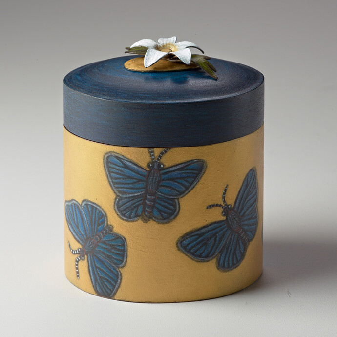 Marilyn Da Silva. Courtesy of Mobilia Gallery