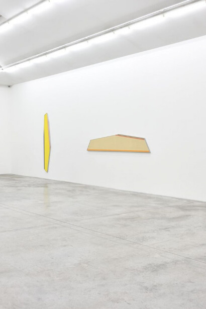 Kenneth Noland. Courtesy of Almine Rech Gallery