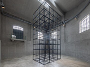 Mona Hatoum, Over, under and in between, vista della mostra. Cortesia di Fondazione Prada