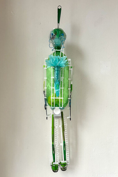 Halona Hilbertz, No. 99, 2023. Courtesy of the artist and Viridian Artists