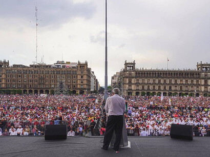 Celebración a cuatro años de gobierno de Andrés Manuel López Obrador en el Zócalo de la Ciudad de México