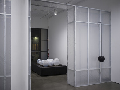 Stain begins to absorb the material spilled on. Courtesy of DOOSAN Gallery 