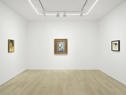 Various artists, Visages, exhibition view. Courtesy of Almine Rech 