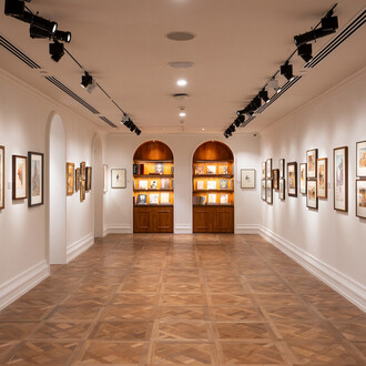 Destination India. Foreign artists in India 1857–1947, exhibition view. Courtesy of DAG