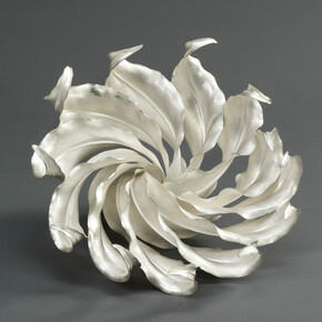 'Spiritus' Centrepiece, 2010, Theresa Ngugen. Image © The Goldsmiths' Company 