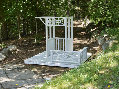 Cat Mazza, Taking the Cure. Courtesy of DeCordova Sculpture Park and Museum