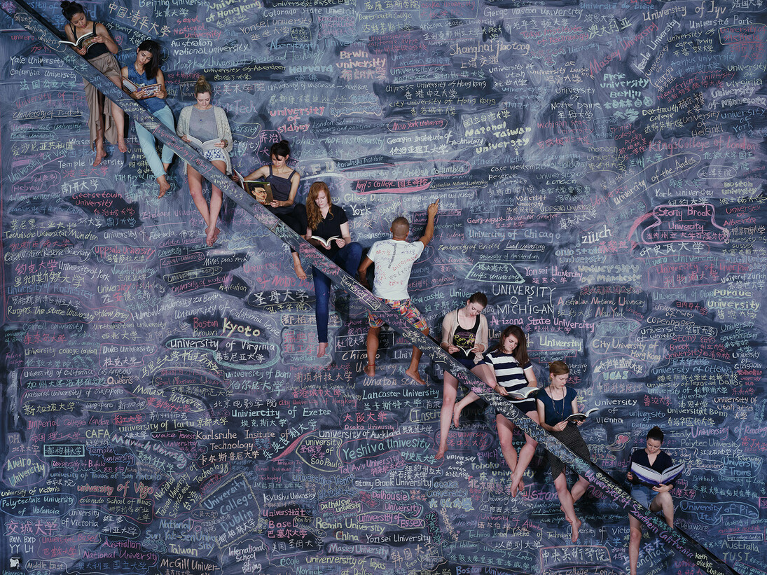 Wang Qingsong, One World, One Dream, 2014, C-print, h180 x w225 cm x 2