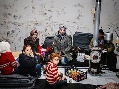 Refugiados llegan a Alepo, Siria, 20 de diciembre de 2016. El conflicto interno que supera una década se reactiva con enfrentamientos en Alepo y otras ciudades