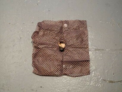 Sergio Verastegui, Incommunicado, 2014, Paper, lead (fragment of Baroque' sculpture), 35 x 31,5 cm, unique artwork, INV Nbr. SV/14/024