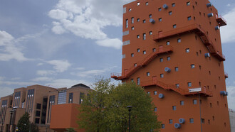  Libera Università di Lingue e Comunicazione IULM, Milano