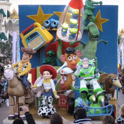 Personagens da Disney. Discoveryland e as atrações do Star Wars