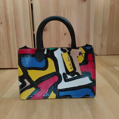 Mirella Cascini Pensa, Mini Fragment 013, borsa in cuoio, 2021
